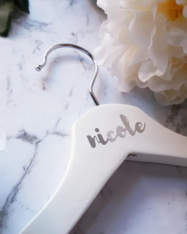 Essentia Gifts Personalised Hanger Silver - Example